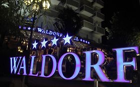 Waldorf Suite Hotel
