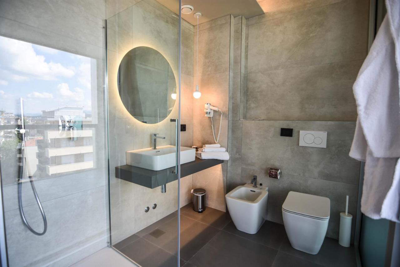 Waldorf Suite Hotel Rimini Esterno foto