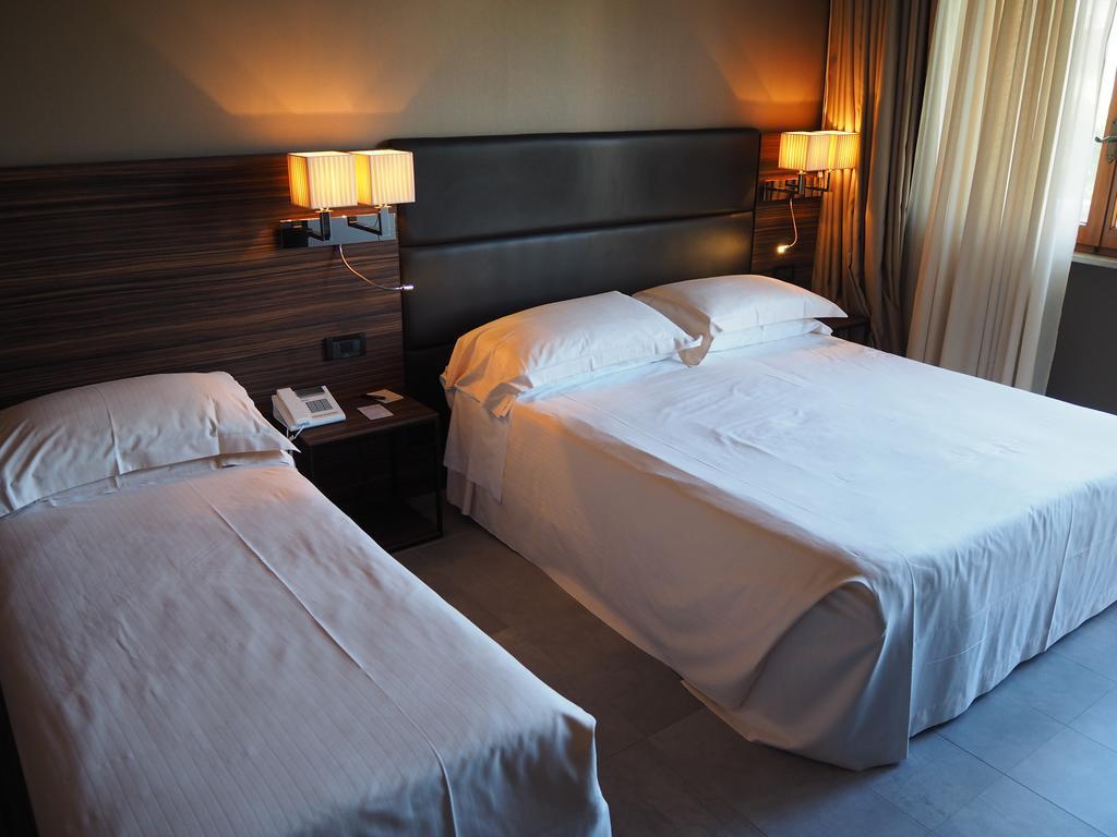 Waldorf Suite Hotel Rimini Esterno foto