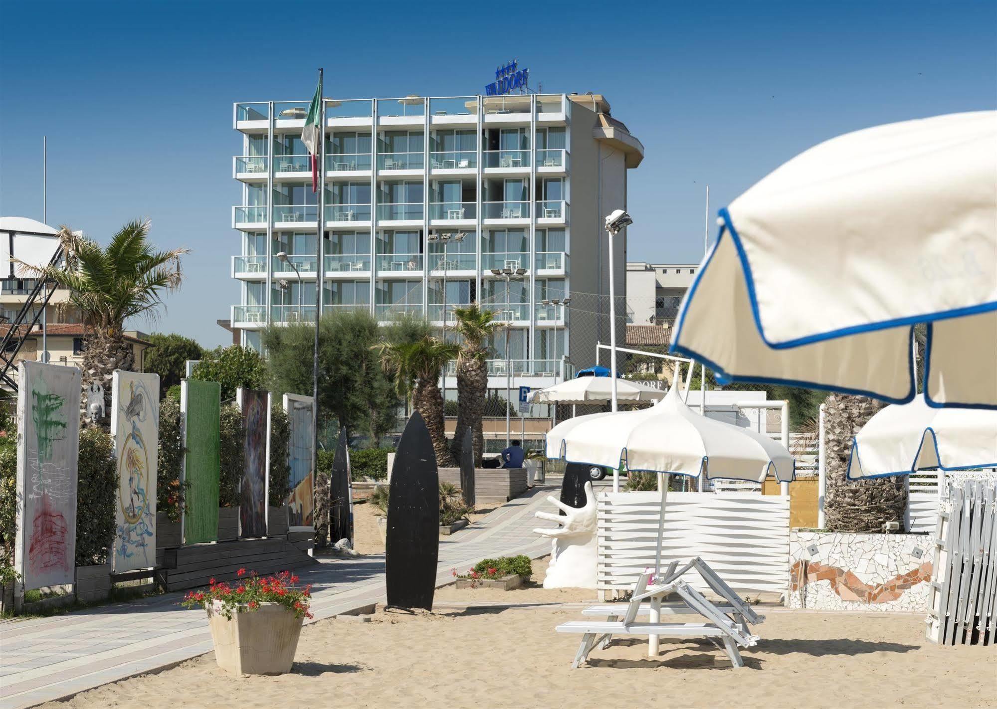 Waldorf Suite Hotel Rimini Esterno foto