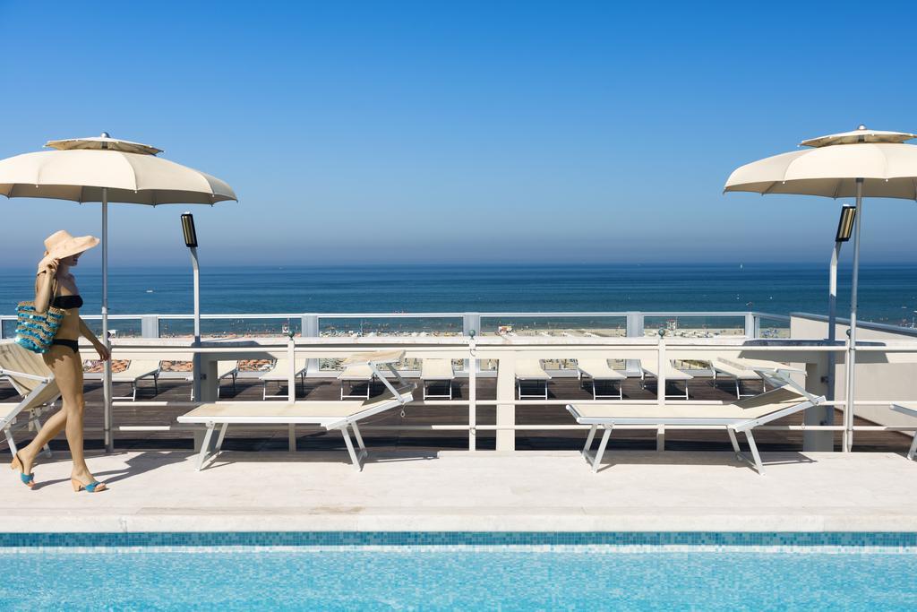 Waldorf Suite Hotel Rimini Esterno foto
