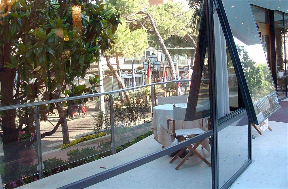 Waldorf Suite Hotel Rimini Esterno foto